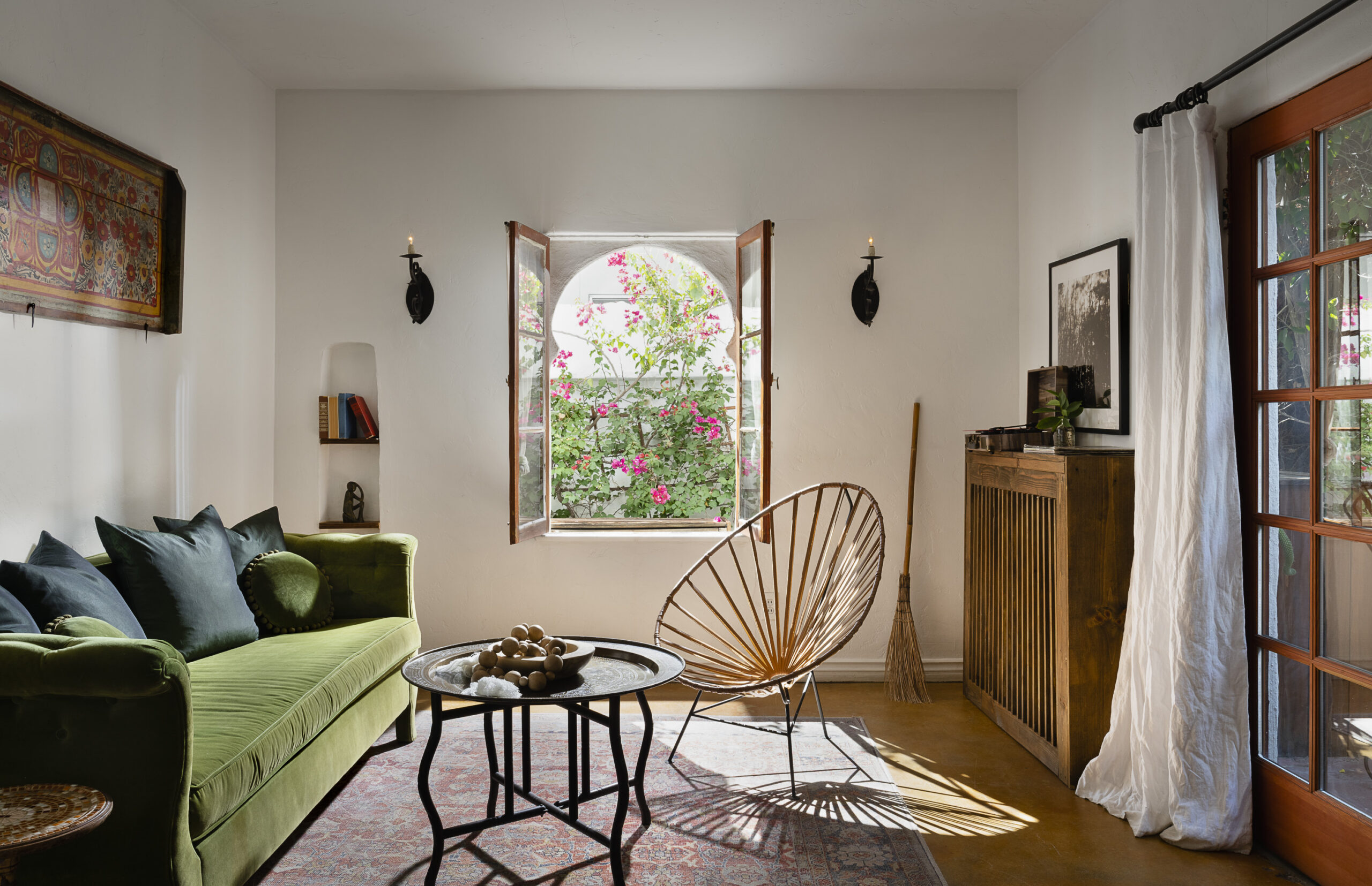| Tangier Window Seat scaled